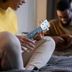 Jak kupić ukulele: praktyczne porady, które ułatwią wybór idealnego instrumentu
