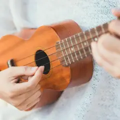 Ukulele sopranowe czy tenorowe – które wybrać dla lepszego brzmienia?