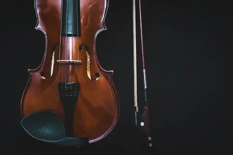 Skrzypce 1/2 dla kogo? Idealny wybór dla młodych muzyków w wieku 7-9 lat