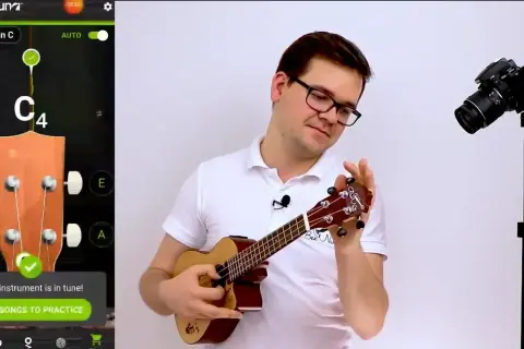 Jak dobrze nastroić ukulele? Metody, porady i praktyczne wskazówki