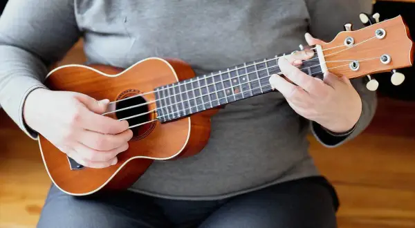 Ukulele od czego zacząć? Kluczowe kroki, które musisz znać
